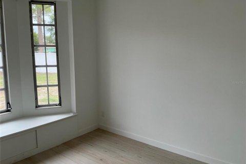House in Sarasota, Florida 3 bedrooms, 222.97 sq.m. № 2213253 - photo 25