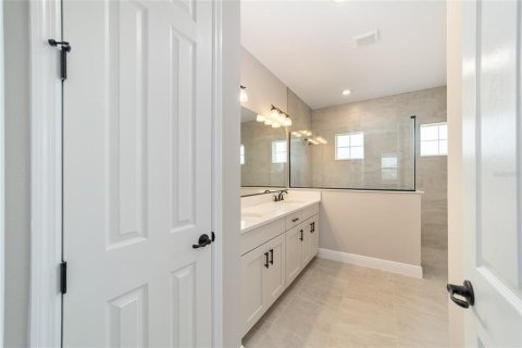 House in Ocala, Florida 2 bedrooms, 159.61 sq.m. № 2229349 - photo 21