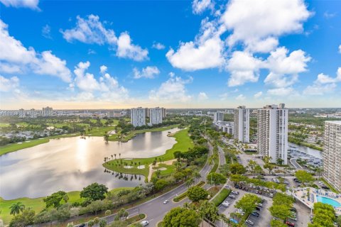 Copropriété à vendre à Aventura, Floride: 3 chambres, 193.24 m2 № 1989445 - photo 5