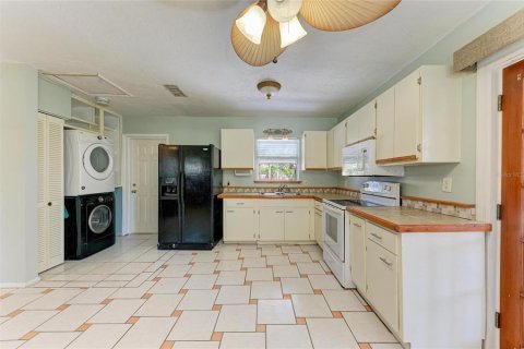 Casa en venta en Nokomis, Florida, 2 dormitorios, 66.89 m2 № 1717741 - foto 6