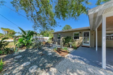 Casa en venta en Nokomis, Florida, 2 dormitorios, 66.89 m2 № 1717741 - foto 27