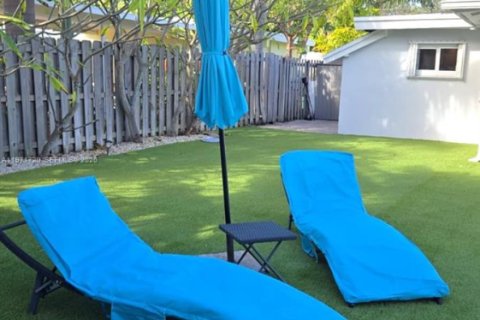 Купить виллу или дом в Лайтхаус-Пойнт, Флорида 3 спальни, 165.83м2, № 2032387 - фото 27