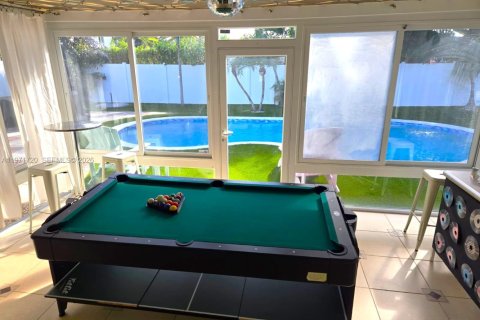 Купить виллу или дом в Лайтхаус-Пойнт, Флорида 3 спальни, 165.83м2, № 2032387 - фото 23