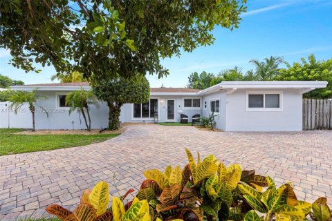 Купить виллу или дом в Лайтхаус-Пойнт, Флорида 3 спальни, 165.83м2, № 2032387 - фото 4