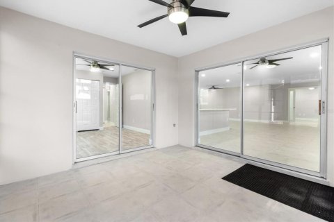 Casa en venta en Crystal River, Florida, 3 dormitorios, 201.41 m2 № 1786033 - foto 14