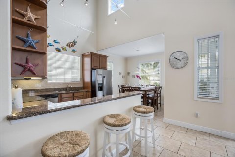 House in Holmes Beach, Florida 3 bedrooms, 211.91 sq.m. № 1642691 - photo 14