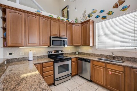 House in Holmes Beach, Florida 3 bedrooms, 211.91 sq.m. № 1642691 - photo 13