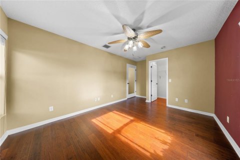 House in Plant City, Florida 4 bedrooms, 211.72 sq.m. № 2425895 - photo 30