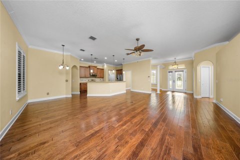 House in Plant City, Florida 4 bedrooms, 211.72 sq.m. № 2425895 - photo 7