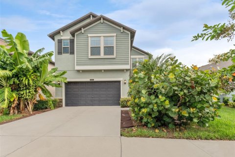 House in Land O' Lakes, Florida 4 bedrooms, 258.64 sq.m. № 1914108 - photo 4