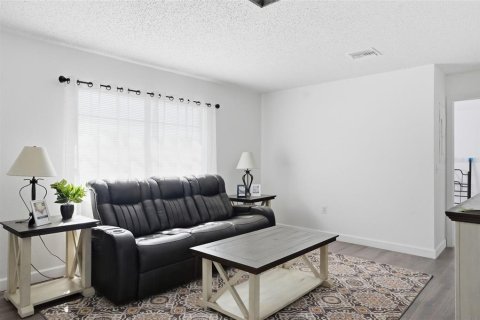 Casa en venta en Spring Hill, Florida, 3 dormitorios, 94.76 m2 № 2144846 - foto 6