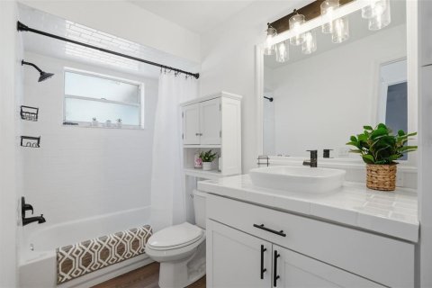 Casa en venta en Spring Hill, Florida, 3 dormitorios, 94.76 m2 № 2144846 - foto 11