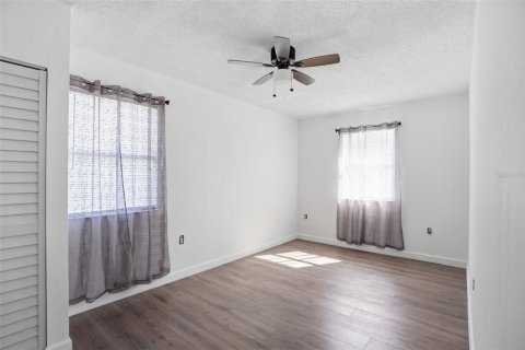 Casa en venta en Spring Hill, Florida, 3 dormitorios, 94.76 m2 № 2144846 - foto 19