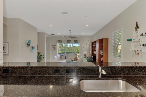 House in Port Charlotte, Florida 3 bedrooms, 155.05 sq.m. № 1566295 - photo 25