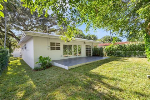 Casa en venta en Coral Gables, Florida, 3 dormitorios, 174.66 m2 № 1982954 - foto 25