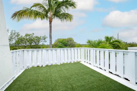 Copropriété à vendre à Key Largo, Floride: 2 chambres, 85.28 m2 № 2252309 - photo 21
