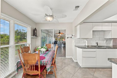 Casa en venta en Sun City Center, Florida, 3 dormitorios, 207.92 m2 № 2384390 - foto 24