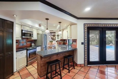 Villa ou maison à louer à Sarasota, Floride: 3 chambres, 156.26 m2 № 2118436 - photo 11