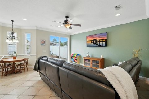 Casa en venta en Port Orange, Florida, 5 dormitorios, 270.81 m2 № 1821199 - foto 13