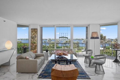 Copropriété à vendre à Palm Beach, Floride: 3 chambres, 274.06 m2 № 2087707 - photo 3