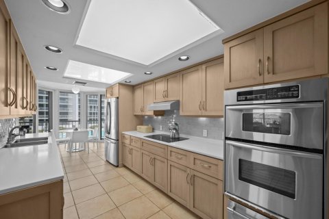 Copropriété à vendre à Palm Beach, Floride: 3 chambres, 274.06 m2 № 2087707 - photo 10
