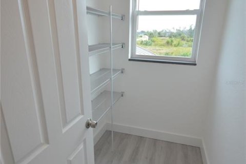 Apartamento en alquiler en Port Charlotte, Florida, 2 dormitorios, 111.67 m2 № 1833370 - foto 8