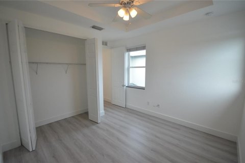 Apartamento en alquiler en Port Charlotte, Florida, 2 dormitorios, 111.67 m2 № 1833370 - foto 7