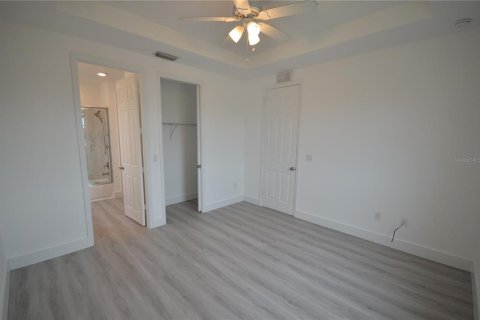 Apartamento en alquiler en Port Charlotte, Florida, 2 dormitorios, 111.67 m2 № 1833370 - foto 18