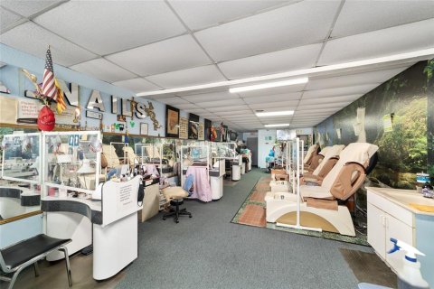 Commercial property in Crystal River, Florida 1207.73 sq.m. № 1795316 - photo 24
