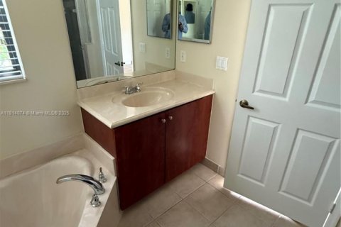 Touwnhouse à louer à Port St. Lucie, Floride: 3 chambres, 145.39 m2 № 1971256 - photo 7