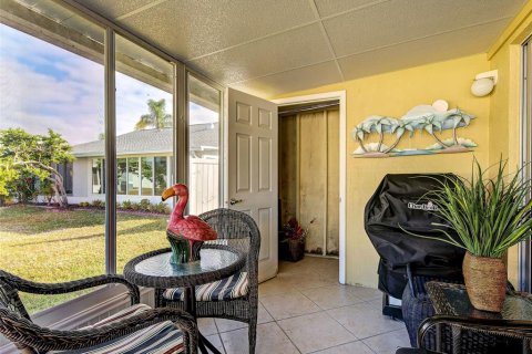 Copropriété à vendre à Englewood, Floride: 2 chambres, 108.7 m2 № 2121352 - photo 12
