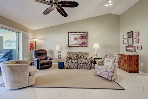 Copropriété à vendre à Englewood, Floride: 2 chambres, 108.7 m2 № 2121352 - photo 17