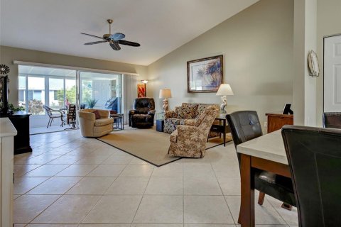 Copropriété à vendre à Englewood, Floride: 2 chambres, 108.7 m2 № 2121352 - photo 16