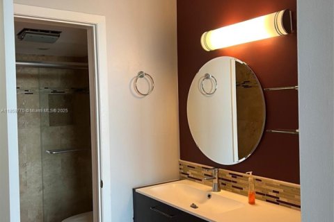 Condominio en venta en Coconut Creek, Florida, 2 dormitorios, 120.77 m2 № 1964840 - foto 14