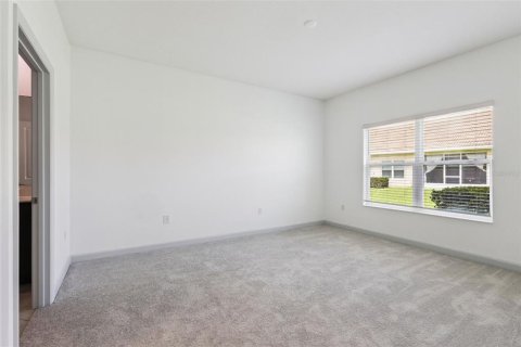 Townhouse in Davenport, Florida 2 bedrooms, 139.82 sq.m. № 2157335 - photo 20