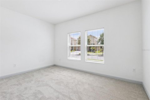 Townhouse in Davenport, Florida 2 bedrooms, 139.82 sq.m. № 2157335 - photo 21