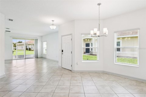 Townhouse in Davenport, Florida 2 bedrooms, 139.82 sq.m. № 2157335 - photo 11