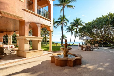 Villa ou maison à vendre à Hillsboro Beach, Floride: 6 chambres, 887.4 m2 № 1926964 - photo 4