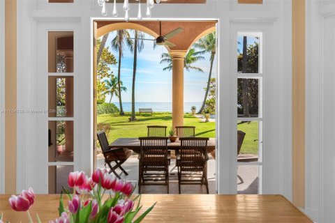 Villa ou maison à vendre à Hillsboro Beach, Floride: 6 chambres, 887.4 m2 № 1926964 - photo 2