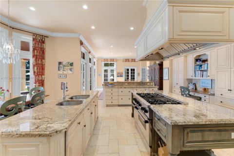 Villa ou maison à vendre à Hillsboro Beach, Floride: 6 chambres, 887.4 m2 № 1926964 - photo 20