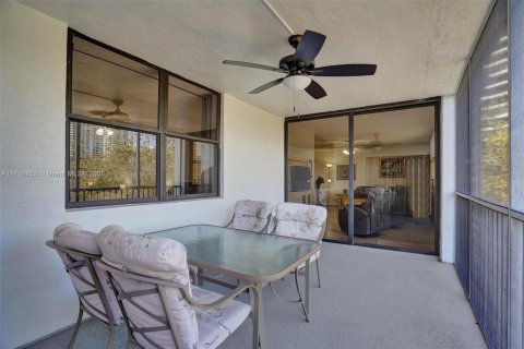 Condo in Aventura, Florida, 3 bedrooms  № 1977497 - photo 28