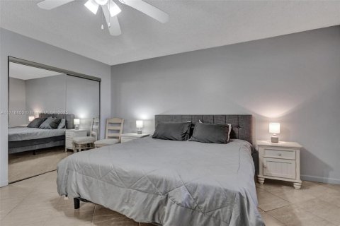 Condo in Aventura, Florida, 3 bedrooms  № 1977497 - photo 20