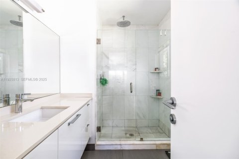 Снять в аренду виллу или дом в Майами, Флорида 4 спальни, 250.46м2, № 1988694 - фото 30