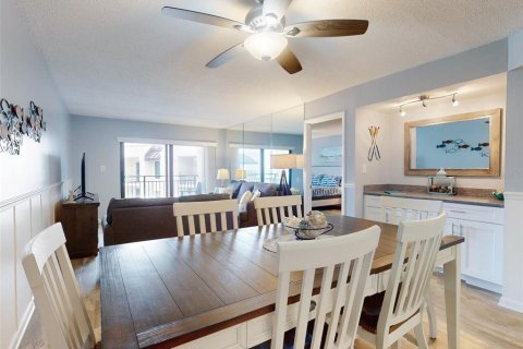 Condo in Ormond Beach, Florida, 2 bedrooms  № 1509757 - photo 15