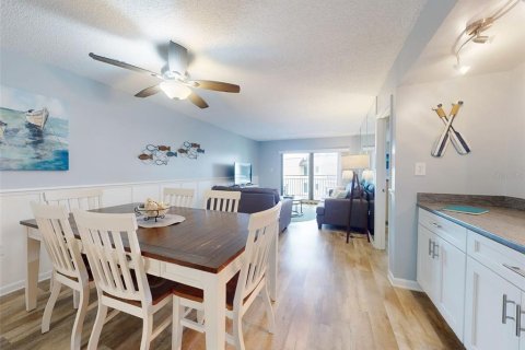 Condo in Ormond Beach, Florida, 2 bedrooms  № 1509757 - photo 14