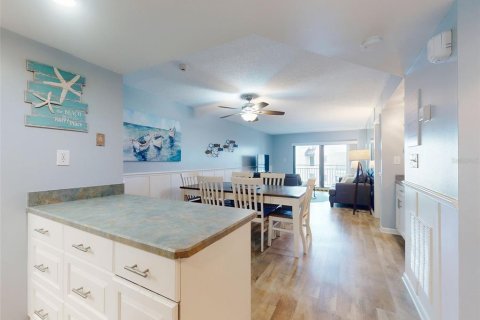 Condo in Ormond Beach, Florida, 2 bedrooms  № 1509757 - photo 8