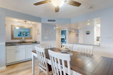 Condo in Ormond Beach, Florida, 2 bedrooms  № 1509757 - photo 17