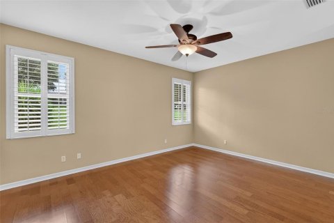 House in Tavares, Florida 3 bedrooms, 181.07 sq.m. № 2222705 - photo 16