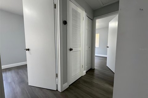 Apartamento en alquiler en DeLand, Florida, 2 dormitorios, 104.98 m2 № 1901707 - foto 6