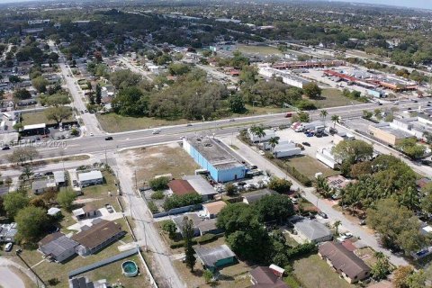 Immobilier commercial à vendre à Miami Gardens, Floride № 2056776 - photo 6